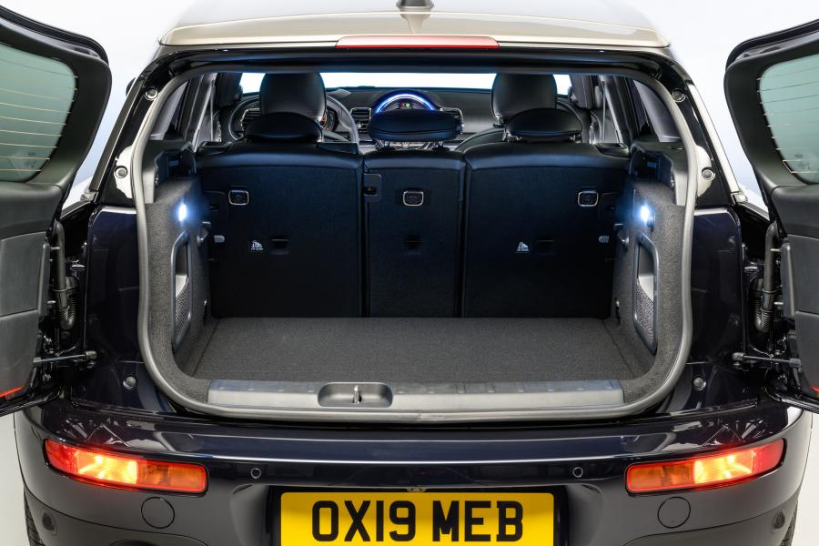 Багажник Mini Cooper Clubman (F54) 2019 года  (WW) (фото 16 из 31)